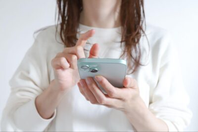 ファーストビュー動画とは？動画を取り入れるメリットデメリットと事例も解説