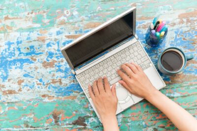広告出稿のタイミングは？成果を発揮できる適切なタイミングについて解説