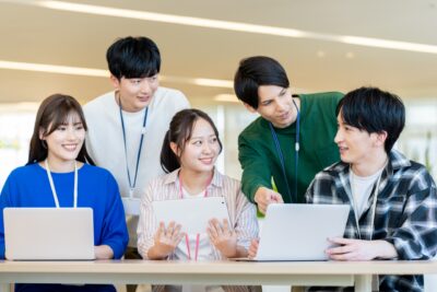 動画配信で社内の情報を共有する方法｜社内動画のメリットやシステム、費用を説解