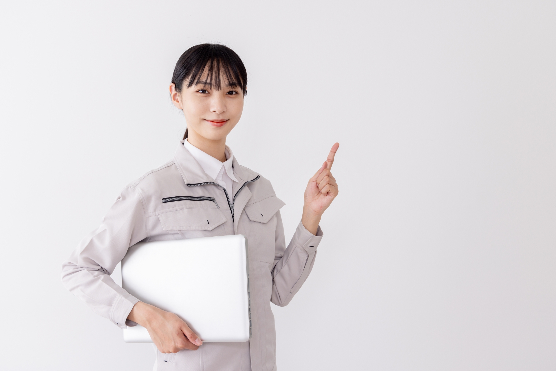 おすすめする女性